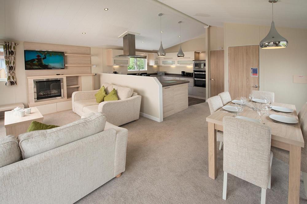 Llanrhidian Holiday Park Llanmorlais Esterno foto